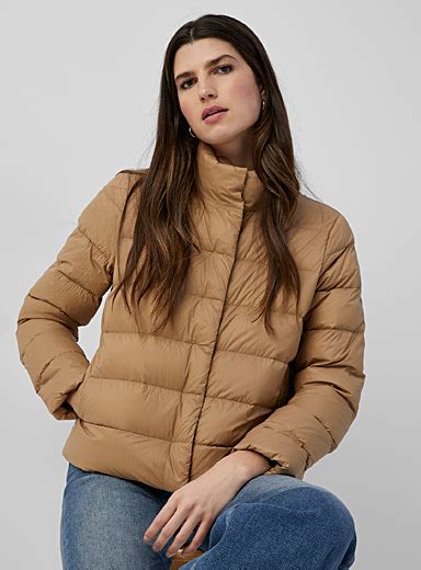 La Veste Matelassée Courte Compressible Contemporaine Matelassés Et Duvets Pour Femme