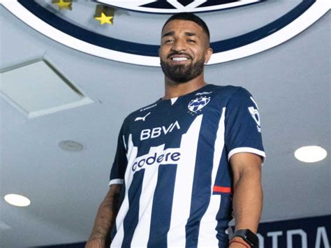 Rayados Presenta A Rodrigo Aguirre Como Refuerzo