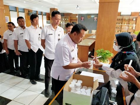 Cegah Narkoba 100 Pejabat Pemkab Magelang Ikuti Tes Urine