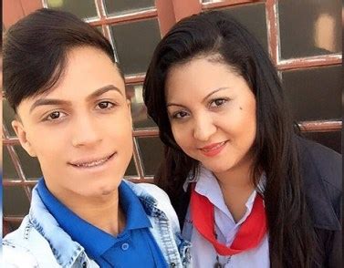 M E Muda A Vers O Sobre Assassinato Do Filho Gay Saiba Porque Ela N O O Suportava Veja O V Deo
