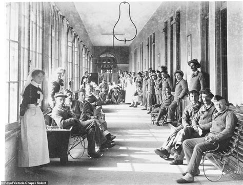 Photos Show How Soldiers Were Treated At A British Military Hospital