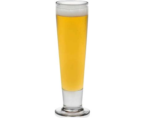 A Complete Guide To The Best Pilsner Glasses Beertannica