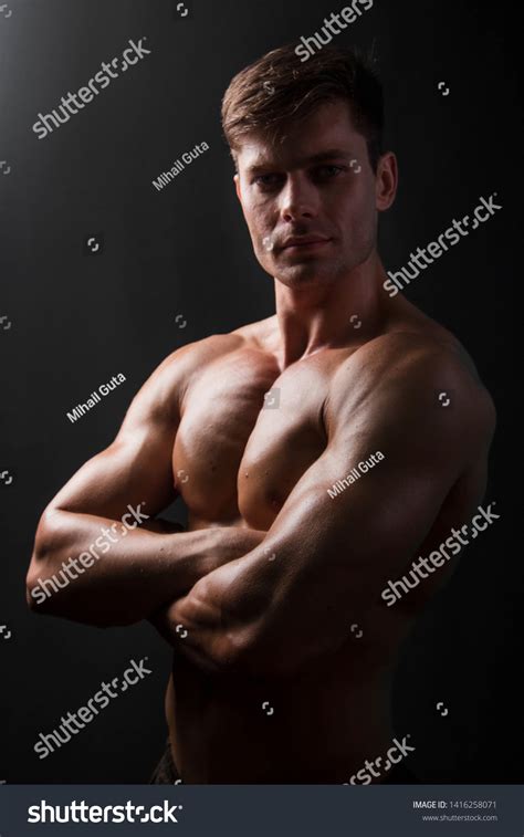 Muscular Bodybuilder Posing Naked Torso On Stock Photo 1416258071 Shutterstock