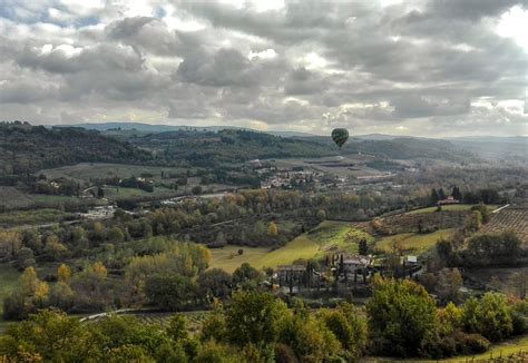 Hot Air Balloon Flight In Florence And Tuscany The Florence Insider