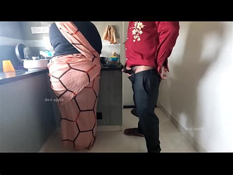 Dick Flashing And Jerking Infront Of Andhra Maid Sridevi XVIDEOS