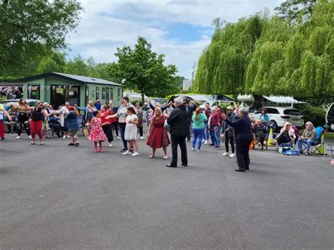 Flag Meadow And Platinum Jubilee Celebrations Hillandale Caravan Parks