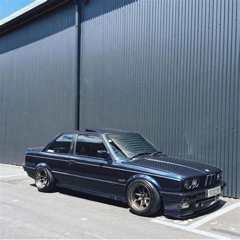 Pin by Michal Sekula on e30 | Bmw e30, Bmw, E30
