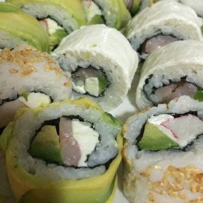 Deliciosa Receta de Sushi de Queso Crema y Jalapeños Prepárala y