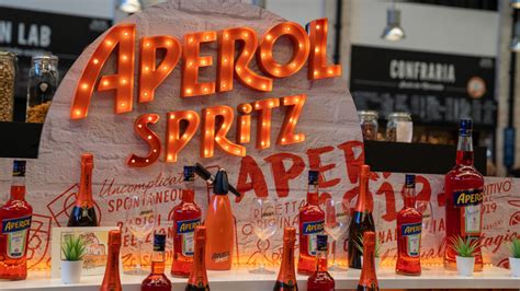 The Difference Between Aperol And Campari