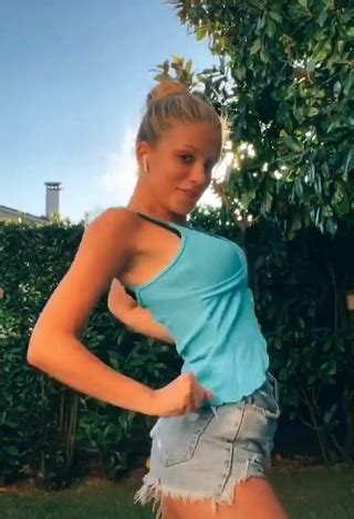 Hot Nude Alice De Bortoli Ali Debortoli Videos Yephot