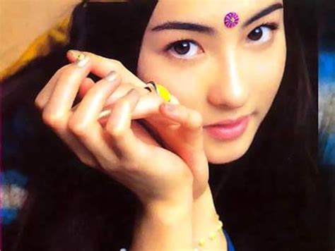 Những sao nữ châu Á điêu đứng vì lộ ảnh nude