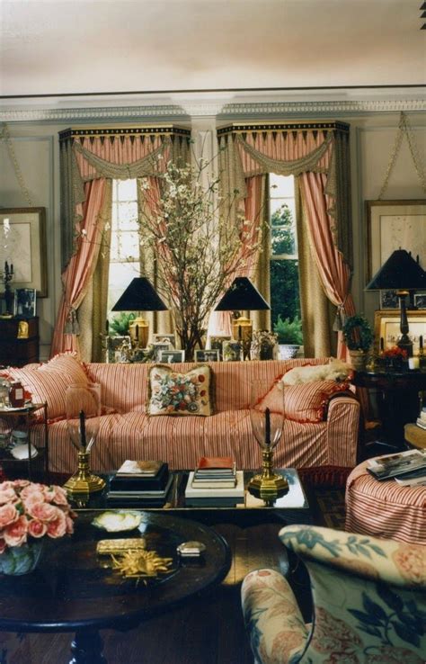 Decorate In Ivy League Preppy Style English Decor Home Decor Decor