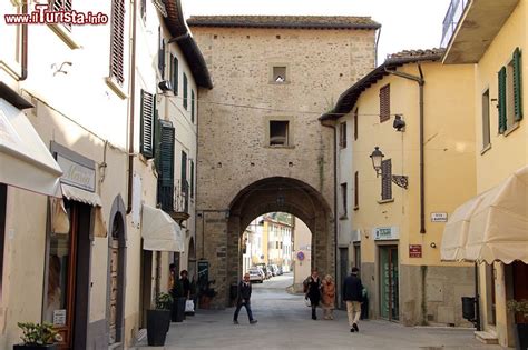 Borgo San Lorenzo Citt Metropolitana Di Firenze Nel Delirio Non Ero