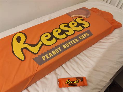 I made a giant Reese's bar! It is x7 size and took many hours to ...