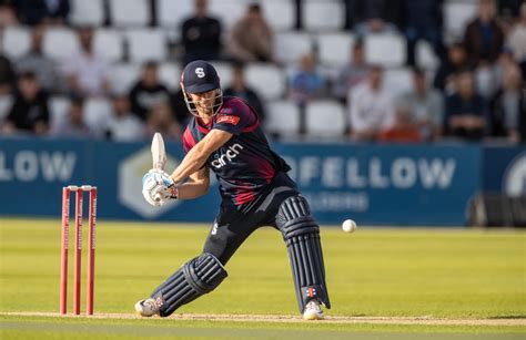 Chris Lynn Climbs Into Another Stroke In A Hard Hitting Innings