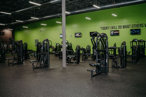 Fresno Center Point Fit Republic Gyms Health Clubs