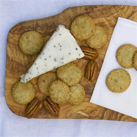 Savory Blue Cheese Crackers Blue Cheese Cracker Recipe Cheese