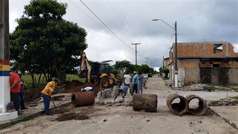 Teixeira Verdade Prefeitura De Mucuri Continua Executando Obras De