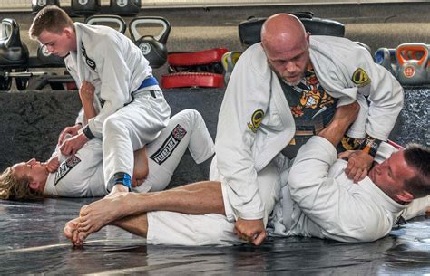 Montag Bjj Brazilian Jiu Jitsu Beginner Kurs Beim Alphateam