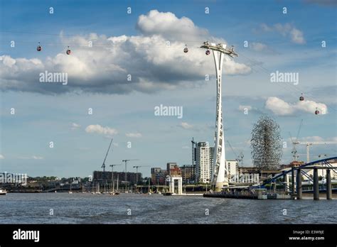 View Of The London Cable Car Over The River Thames Stock Photo Alamy