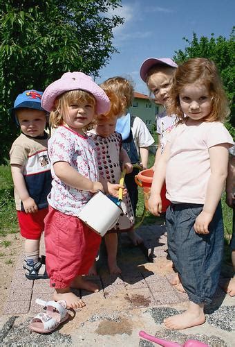 Wasser Marsch In Der Kinderkrippe