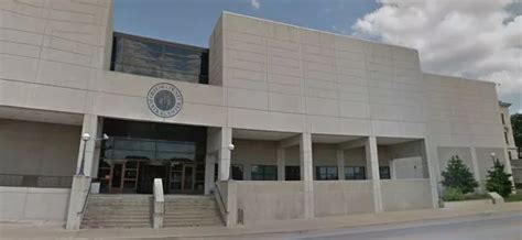 Man Who Had Sex With Girl Avoids Prison Because Lawyer Says She Catfished Him Mirror