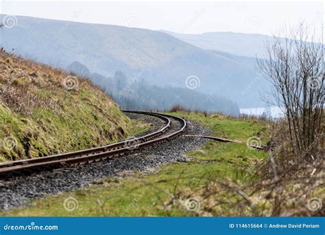 Brecon Beacon Mountain Railway Stock Photo - Image of lake, countryside ...