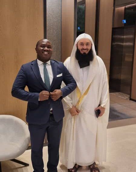 Mufti Menk Impressed By Pablo Bashirs Expertise As Businessman Alams