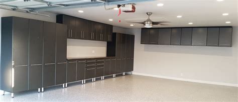 Custom Garage Cabinets and Garage Organization Systems