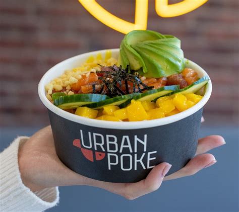 Urban Poke y BBVA renuevan su colaboración con la que la marca