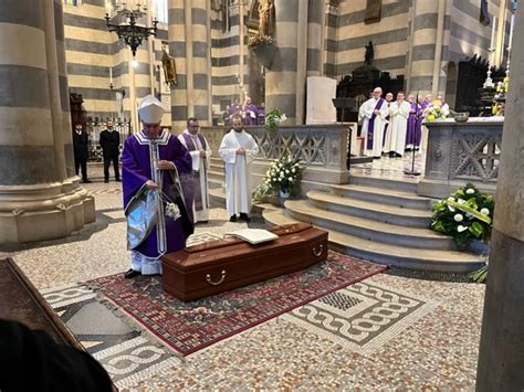 In Cattedrale Laddio Al Canonico Claudio Cipriani Diocesi Di Casale