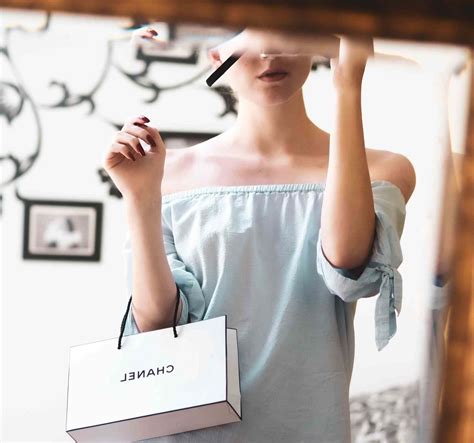 8 modi per essere alla moda risparmiando - L'officina del risparmio