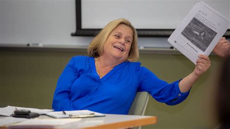 Ileana Ros-Lehtinen returns to the classroom