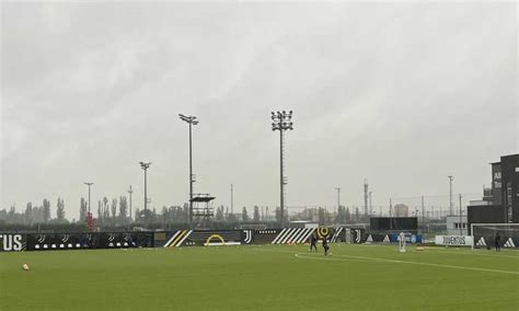 Bayern Monaco Juventus Women La Vigilia Di Champions L Allenamento