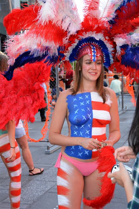 Times Square Topless Painted Women Telegraph