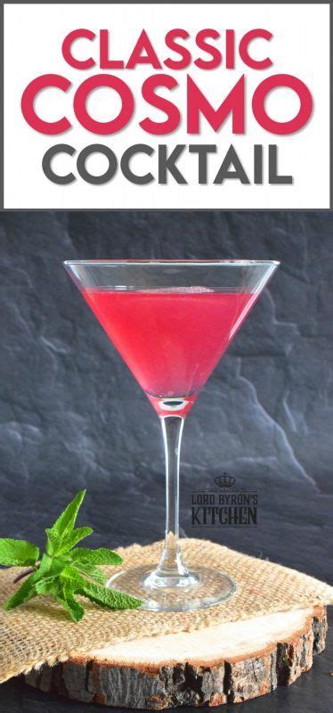 Classic Cosmo Cocktail Cosmo Cocktail Delicious Drink Recipes Easy