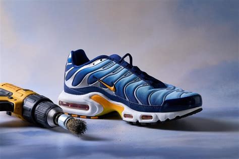 Cut in half: Nike Air Max Plus Review | RunRepeat