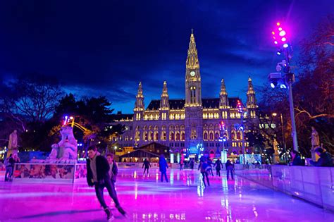 5 Ice Rinks From Around The World