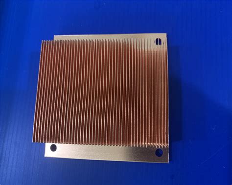 Customized Liquid Metal Heat Sink Iso9001 80 Gram Skived Heat Sinks