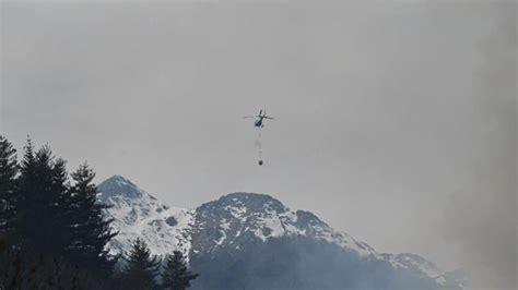 In Fiamme Un Bosco Sopra Peveragno Colonna Di Fumo Visibile Anche Da