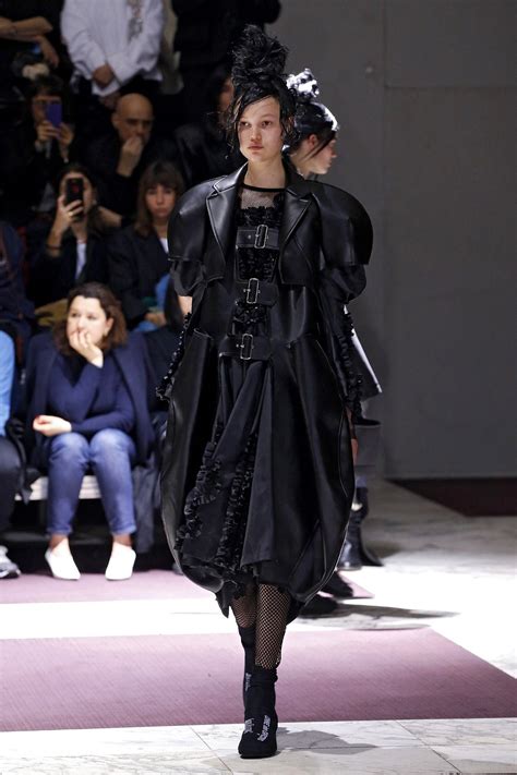 Comme des Garçons Fashion Show Collection Ready To Wear Fall Winter