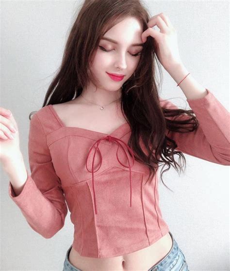 Bí mật mái tóc của cô gái Ukraine hot ở Hàn Quốc vì quá xinh