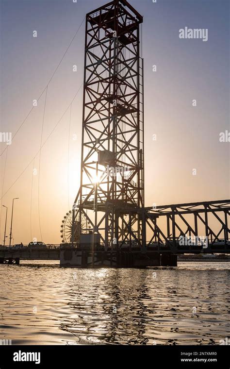 Bridge spanning over the Arvand Rood, Shatt Al-Arab, Basra, Iraq Stock ...