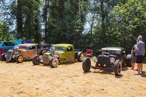 Over 300 Entrants Participate In Toledo Cheese Days Car Show The