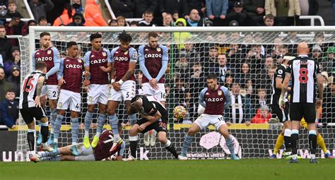 Trippier Teases Newcastle Ace Fraser With Picture Of Burn