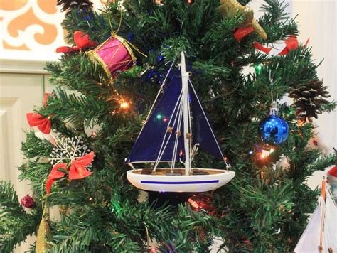 Wholesale Wooden Blue Sailboat With Blue Sails Christmas Tree Ornament