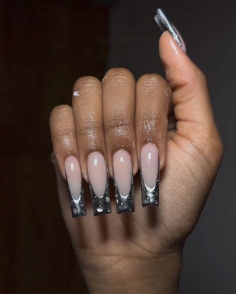 Pin By Y🧸 On Nail Ish Long Acrylic Nails Drip Nails Long Nails