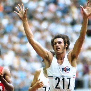 Alberto Juantorena wins 800m gold at the 1976 Montreal