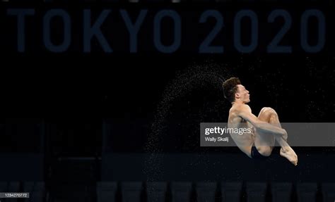 A diver dives during warm-ups at the 2020 Tokyo Olympics. News Photo ...