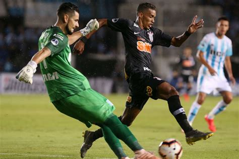 Por Penales Corinthians Elimina A Racing De La Copa Sudamericana La